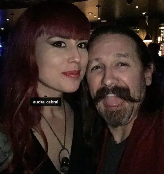 Oliver Peck Wiki, Leeftijd, Verjaardag, Ziekte, Getrouwd, Vriendin